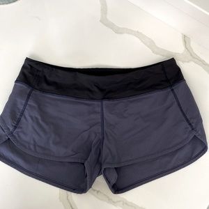 Lululemon Speed Up Short, size 6
